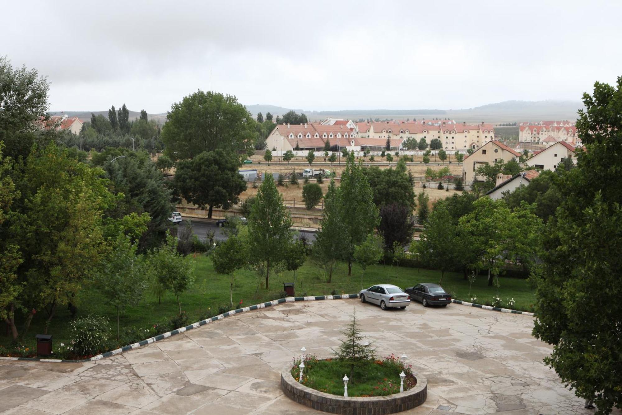 Hotel Relais Ras El Maa Ifrane  Exterior foto