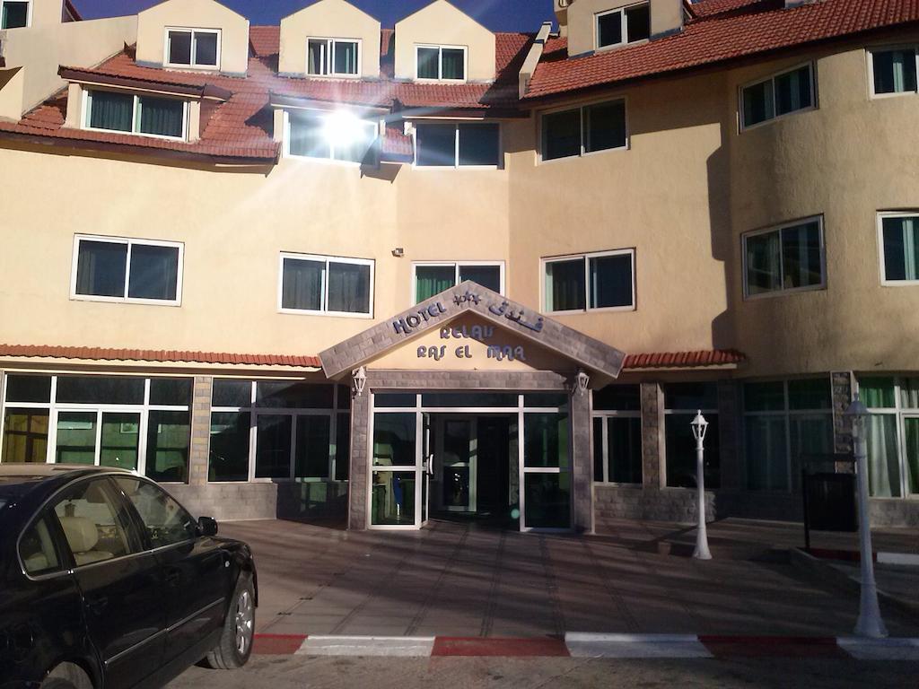 Hotel Relais Ras El Maa Ifrane  Exterior foto